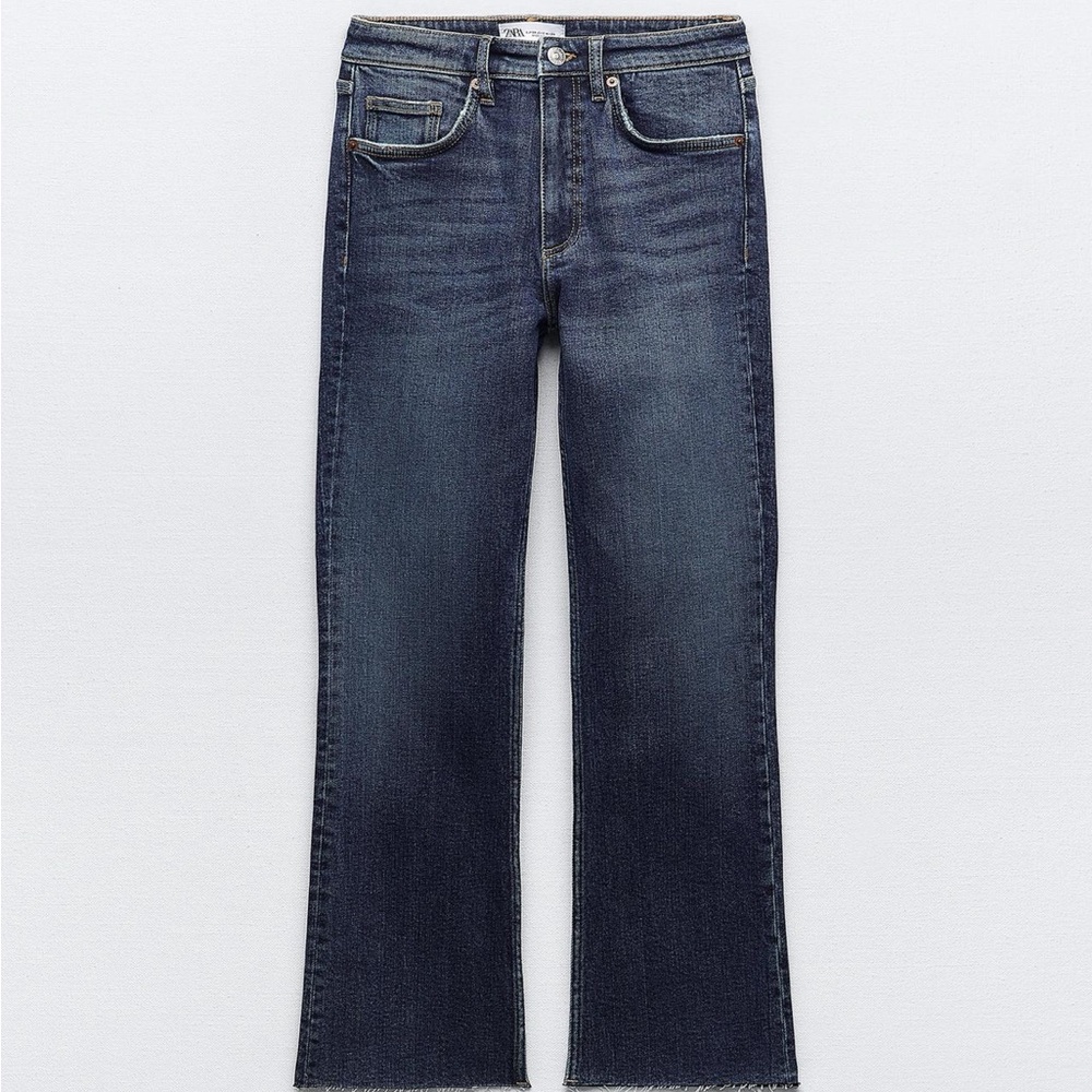 Zara mid-rise Flare Cropped Jeans